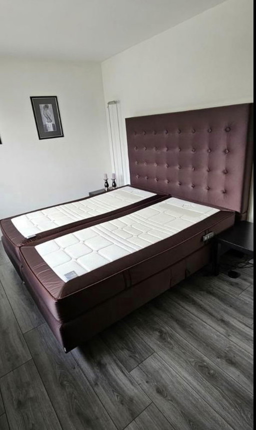 Auping Kiruna Brown Velvet Luxe Volledig Electrisch Boxspring