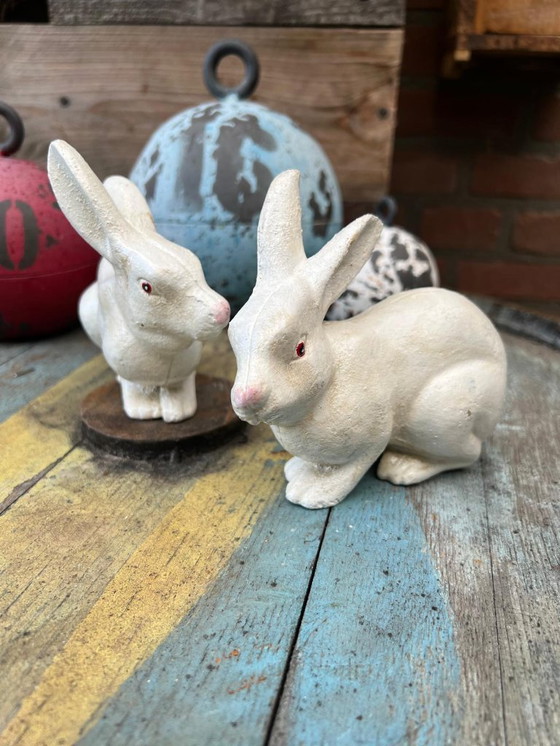 Image 1 of Set aus zwei weißen Kaninchenskulpturen