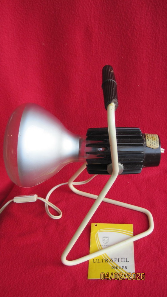 Image 1 of Lampada Charlotte Perriand Paperclip Philips KL2901 - 7526