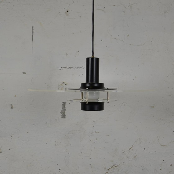 Image 1 of 1 x flying saucer pendant light