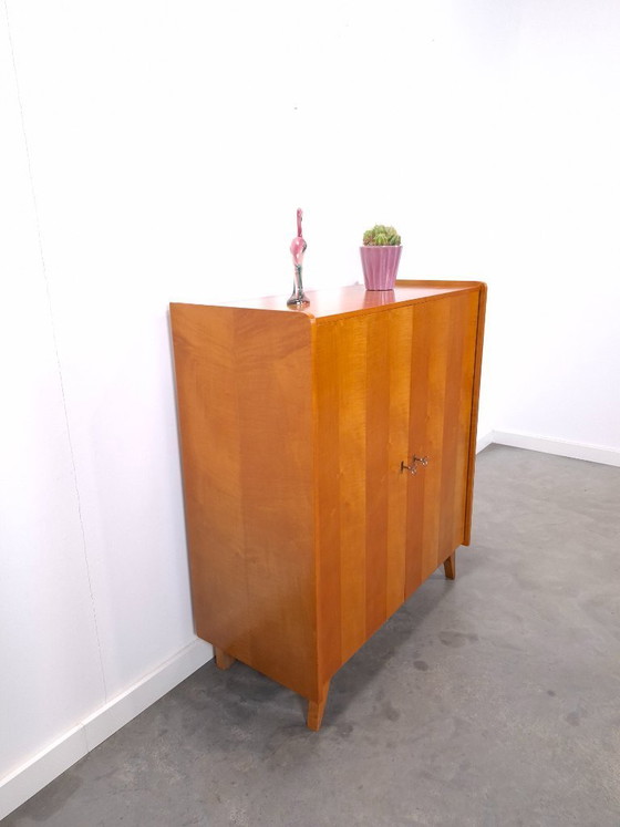 Image 1 of Kledingkast met legplanken en lades