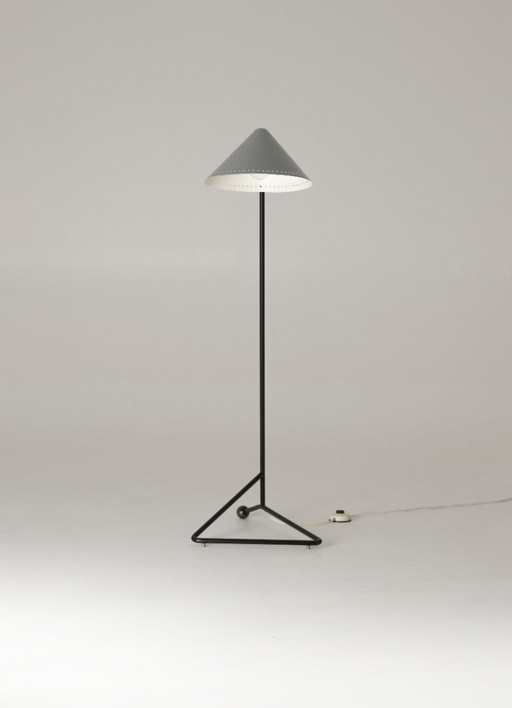 Eine seltene Stehlampe aus der Mitte des 20. Jahrhunderts aus dem Jahr 1955 – H.Th.J.A. Busquet für Hala Zeist