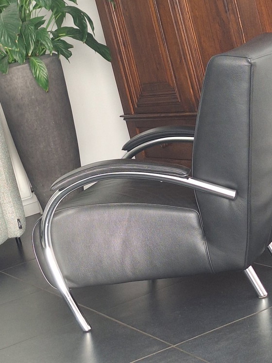 2 schwarze Leder-Sessel – Gelderland, Kalbsleder (photo 4 of 5)