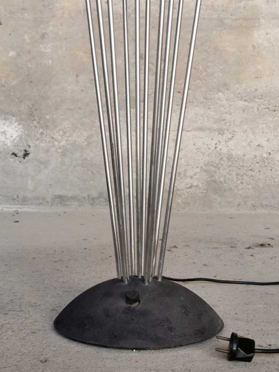 Lumi Milano Italy Lampada da terra attribuita a Oscar Torlasco, anni '60 – Lampade da terra, Iron, Metal (photo 4 of 7)