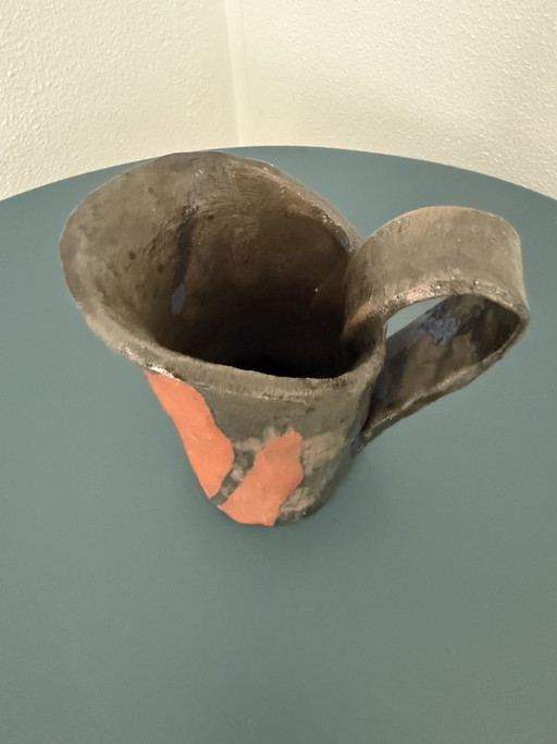Raku brutalista vintage hecho a mano