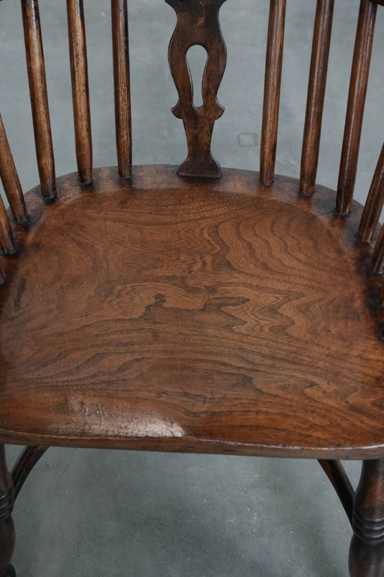 Image 1 of 8 fauteuils Windsor anglais anciens