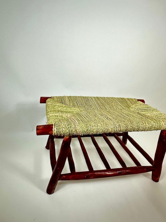 Image 1 of Panchina marocchina intrecciata a mano – Stile rustico boho, seduta in foglie di palma naturali