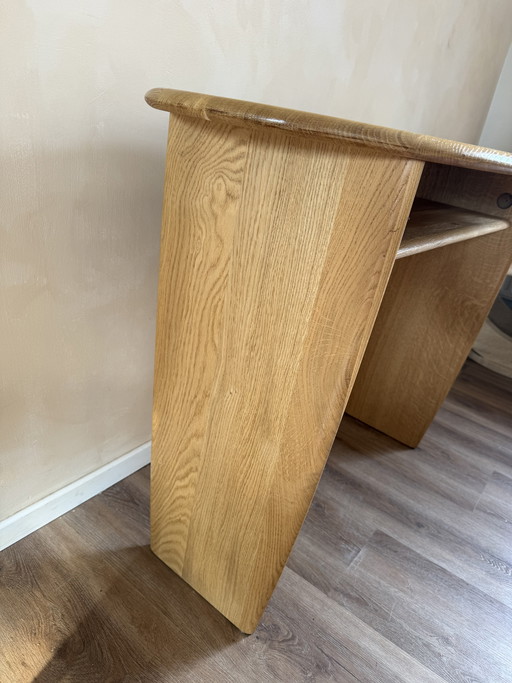Mesa auxiliar de madera de mango