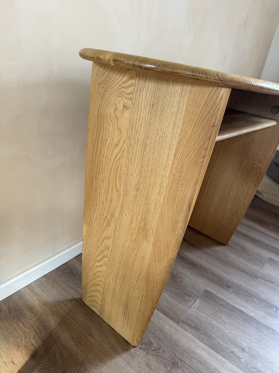 Image 1 of Mesa auxiliar de madera de mango