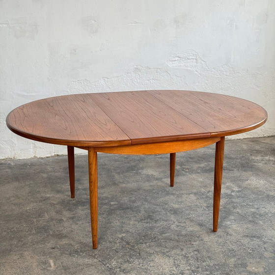 Image 1 of G-Plan Teak Round Extending Dining Table, 1970