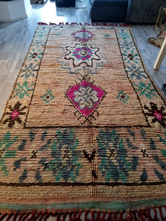 Image 1 of Vintage beni mguild carpet, Moroccan rug 330x180 cm