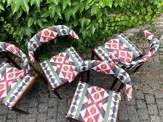 Image 1 of 4 x Dänischer Designer-Esszimmerstuhl neu lackiert