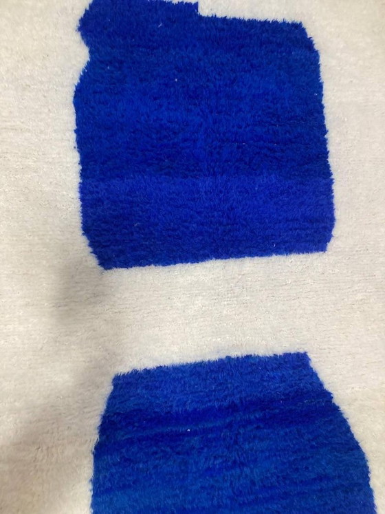 Tapis Beni Ouraine Fait Main Artisanale Traditionnelle Taille 150/250 Cm Bleu Et Blanc – Aime Té, Wool (photo 9 of 9)