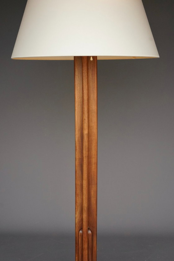 Image 1 of Lámpara de pie Art Déco monumental de la Escuela de Ámsterdam de la década de 1930