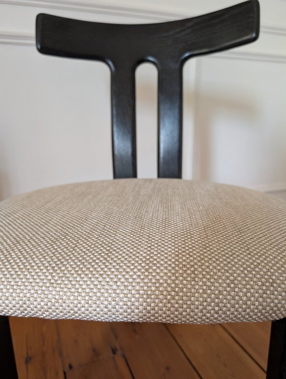 Image 1 of Set aus 4 Eichenholz-Esszimmerstühlen in T-Form