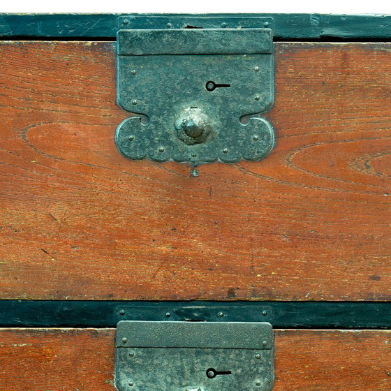 Image 1 of Commode japonaise Tansu, vers 1870