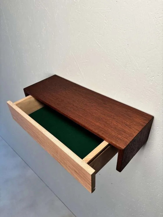 Image 1 of Cassettiera vintage sospesa in legno di teak e faggio, anni '60