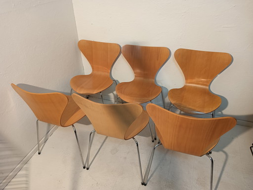 Chaises papillon, Arne Jacobsen pour Fritz Hansen