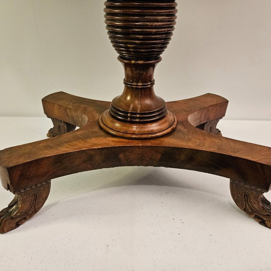 Image 1 of 🪑 Mesa de juego antigua inglesa de caoba – con un acabado refinado