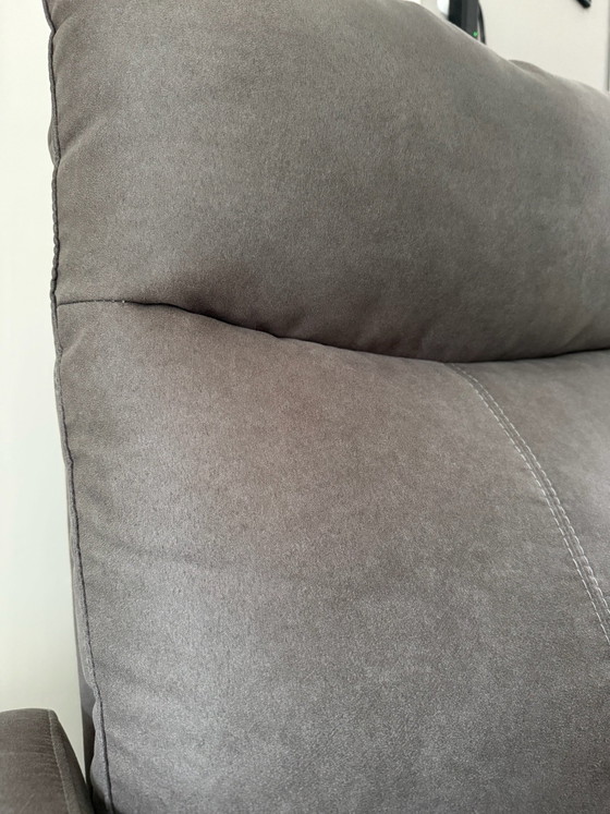 Poltrona elettrica ABILDSKOV, Jysk, Poltrone, Poliestere, Grigio (foto 6 di 10)