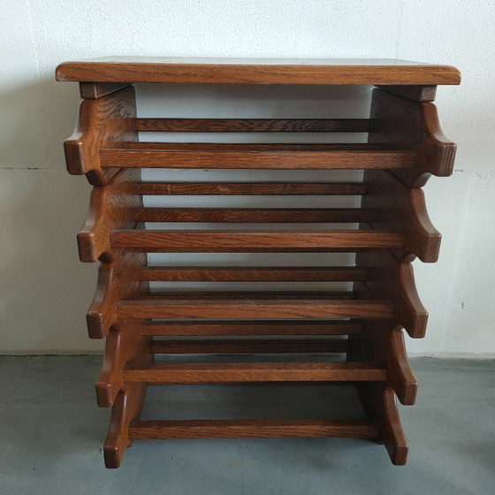 Image 1 of Raro portabottiglie in legno vintage di quercia degli anni '50 con ripiano superiore