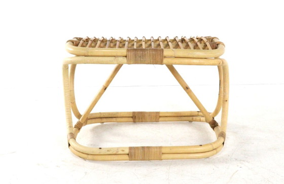 Poggiapiedi e pouf vintage in rattan (photo 11 of 11)