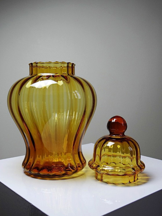 Image 1 of Snoepkom van geblazen amberkleurig glas uit Empoli, Italië, vintage jaren 1980-1990.