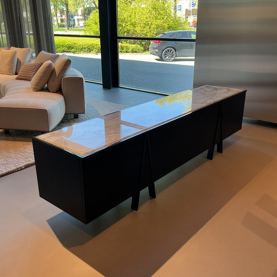 Image 1 of Consola de caballete Minotti