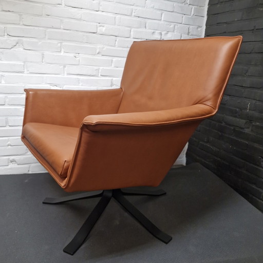 Design su modello stock Djenne – Design on Stock, fauteuils, Leather, Metal