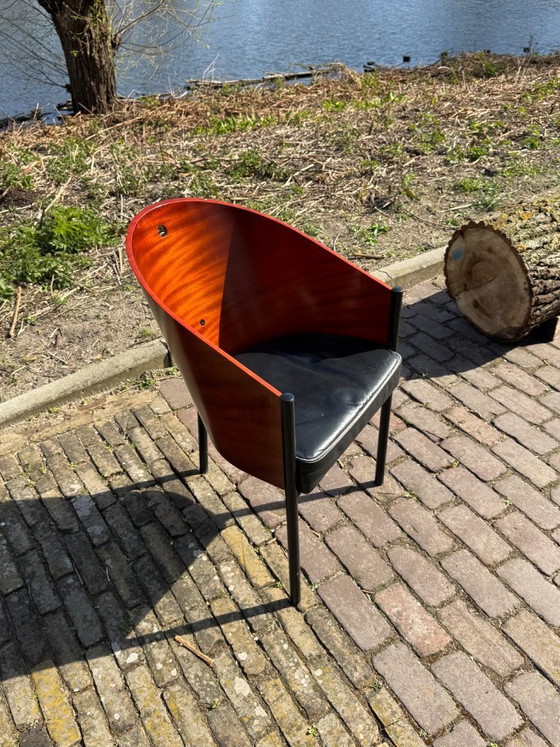 Image 1 of Chaise Philippe Starck Costes – Driade – modèle original à 3 pieds en acajou