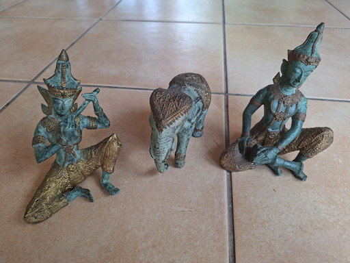 Statues Thaïlandaises