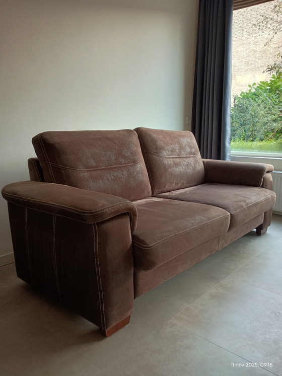 Timeless Couches – Textile, Wood (photo 2 of 13)