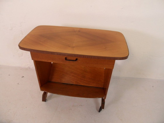 Image 1 of Chariot à magazines vintage