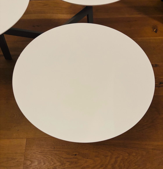 Table basse design Leolux Ninfea avec 3 plateaux pivotants, Tables basses, Bois, Métal, Gris (photo 12 sur 14)