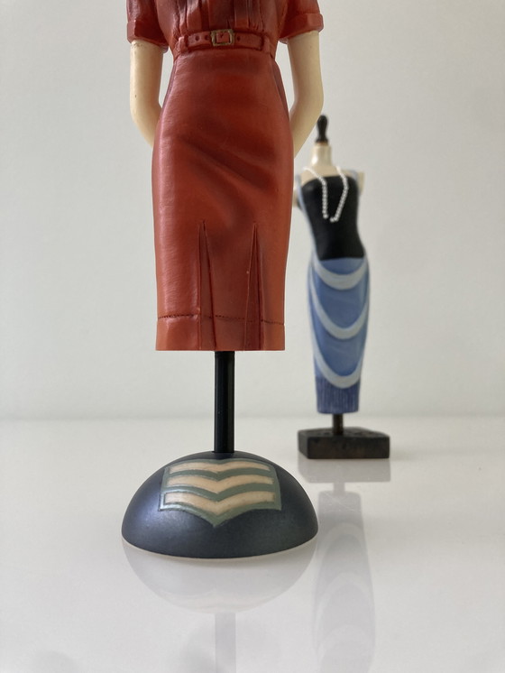 Image 1 of Twee collectables van The Latest Thing