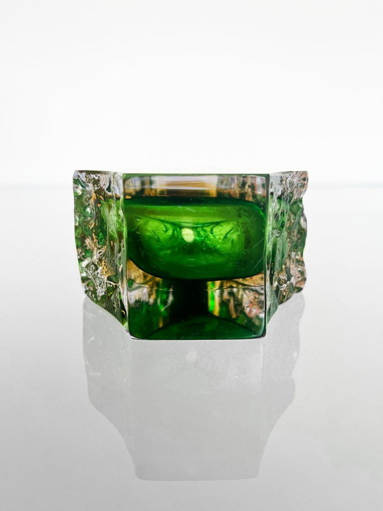 Image 1 of Vintage 1970s Mandruzzato Sommerso Murano vase