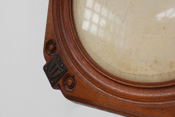 Image 1 of Cornice per foto in rovere Art Nouveau con decorazioni in rame di Geo Verbanck