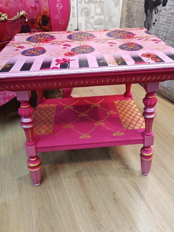 Image 1 of Ladekast met salontafeltje set