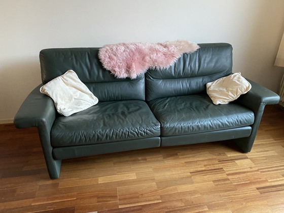 Image 1 of New Sity green leather three-seater sofa