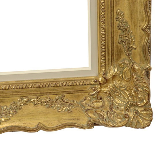 Image 1 of Marco grande dorado de estilo barroco