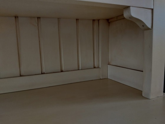 Image 1 of Aparador encalado