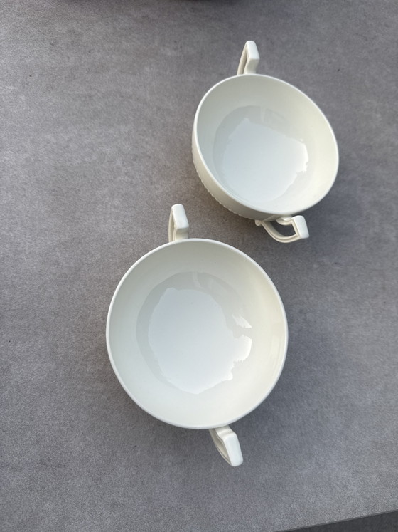 2x Wedgwood Mantel Vase – Porcelain (photo 2 of 5)