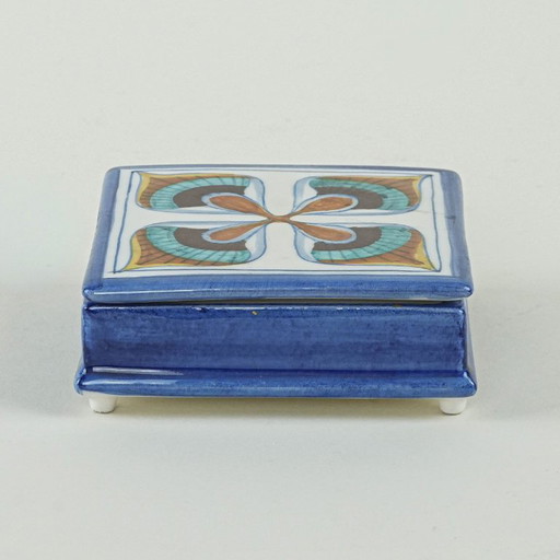 Toscari ceramic box, Italian design, 1970s, production: Italy