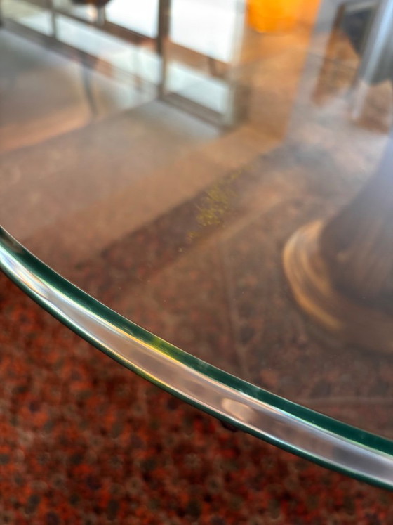 Image 1 of Table ovale exclusive en verre avec 6 fauteuils