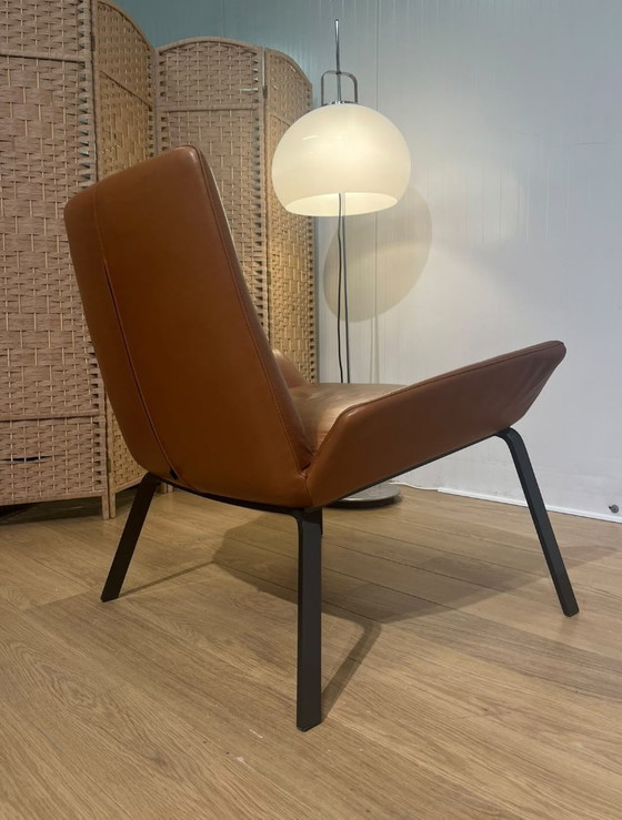 Fauteuil Komio en stock, design ZGAN + GARANTIE – Design on Stock, Leather (photo 5 of 8)