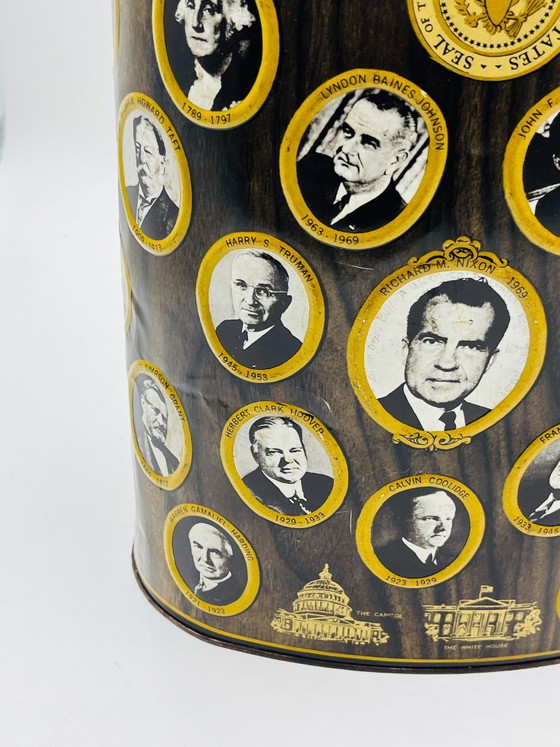 Cestino per la carta straccia vintage in metallo di J.L. Clark, Presidents – JL Clark, Oggetti decorativi (photo 6 of 15)