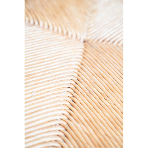 Paar vintage lage slaapkamerstoelen in essenhout en gevlochten rijststro, Italië 1960