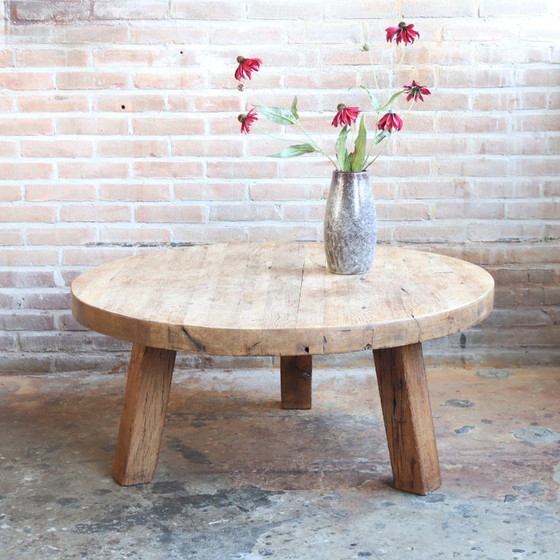 Image 1 of Vintage jaren 70 eik salontafel Brutalist Wabi-Sabi rond