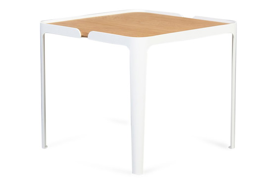 Image 1 of table d'appoint décontractée