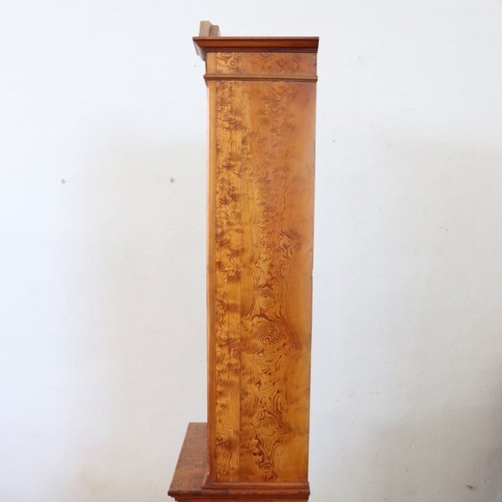 Vitrine ancienne en bois de mélèze, Italie, fin du XIXe siècle – Wood (photo 11 of 13)